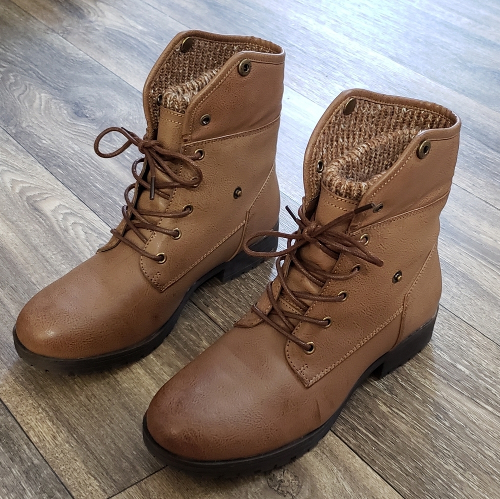 Jessica Cline Ankle boots fold down